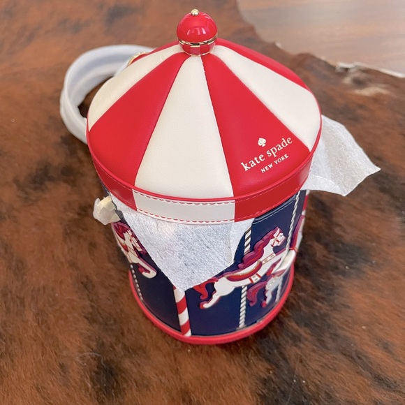KATE SPADE WINTER WONDERS 3D CAROUSEL MERRY-GO-ROUND CROSSBODY KE578 NWT - Picture 8 of 10